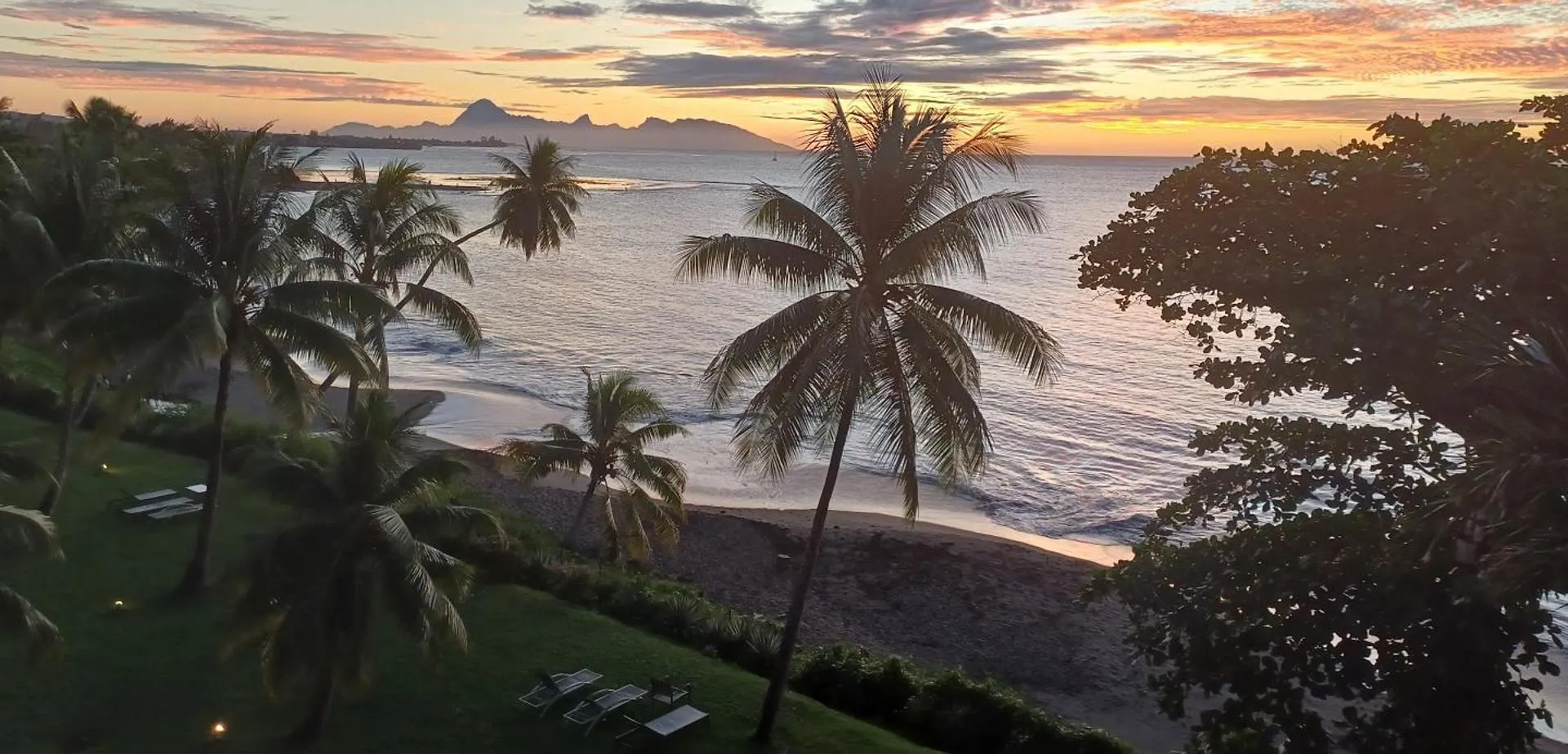 Apartmán Matavai View - Premium Oceanfront Suite Arue
