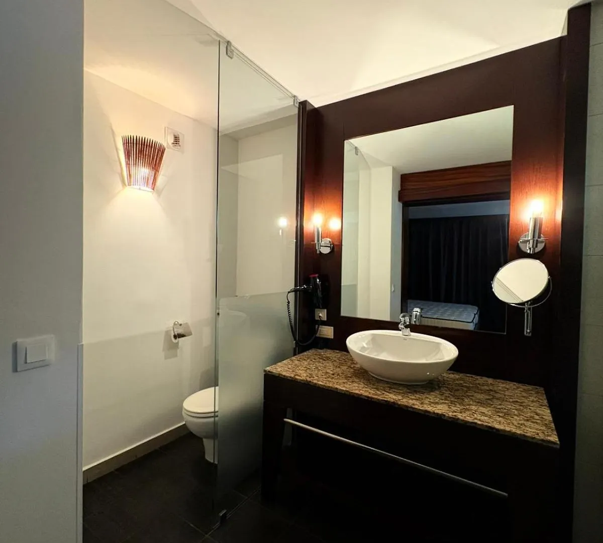 Matavai View - Premium Oceanfront Suite Arue  Arue (Tahiti)